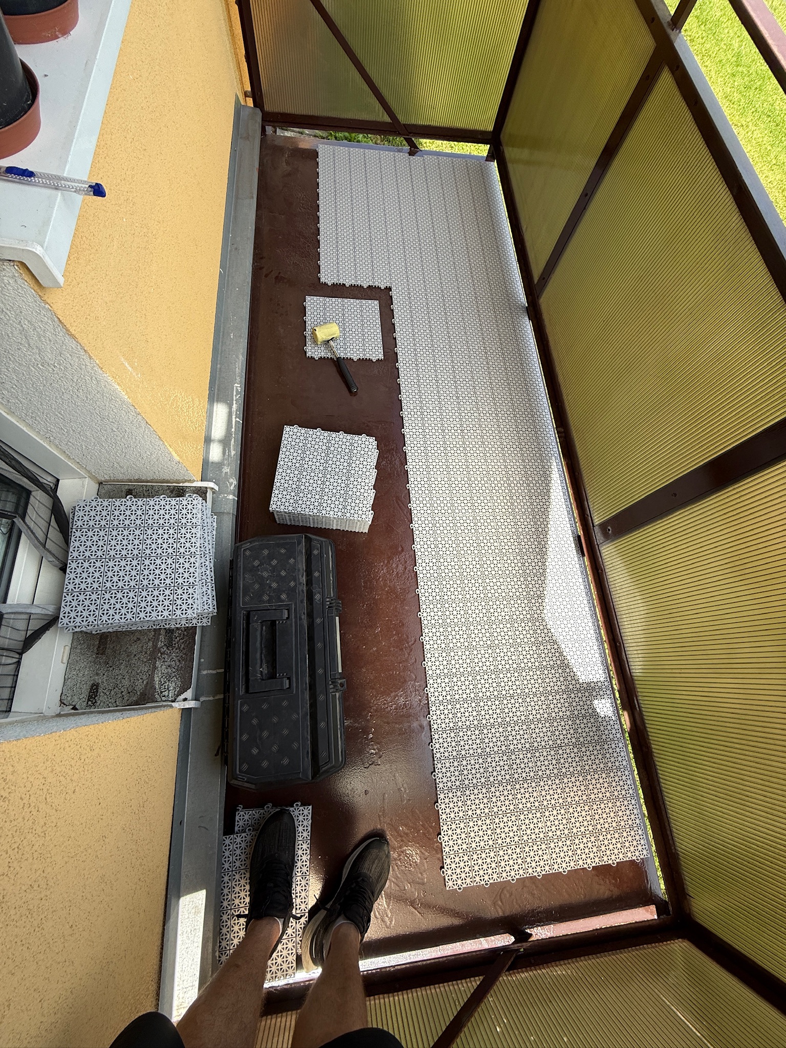 Pokládka nové dlažby Hestra Universa