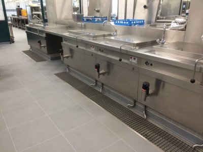 Mosolut Machine Resistance Rabbet, instalace ve velkokapacitní kuchyni